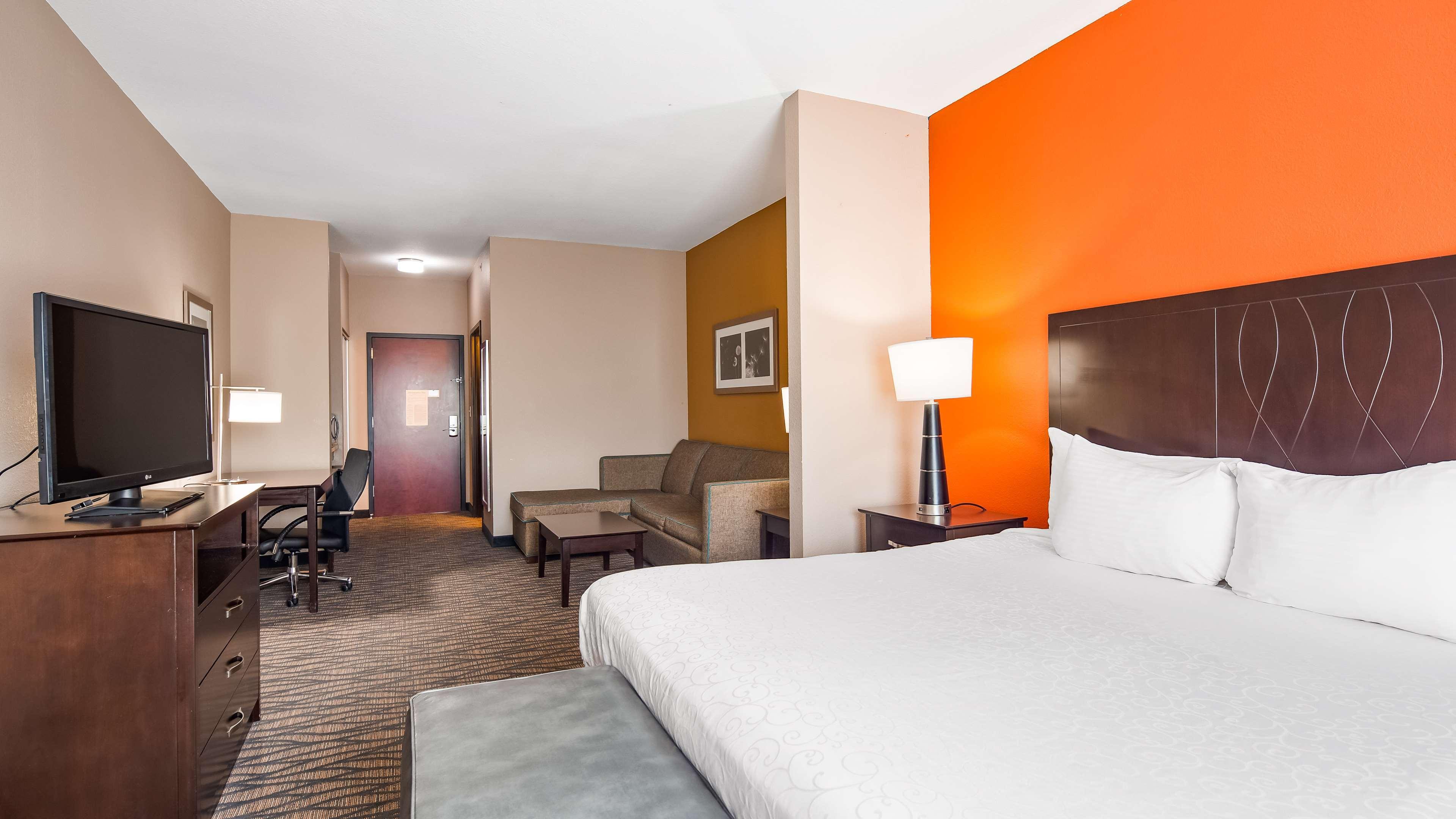 Best Western Plus Hiawatha Hotel Bagian luar foto