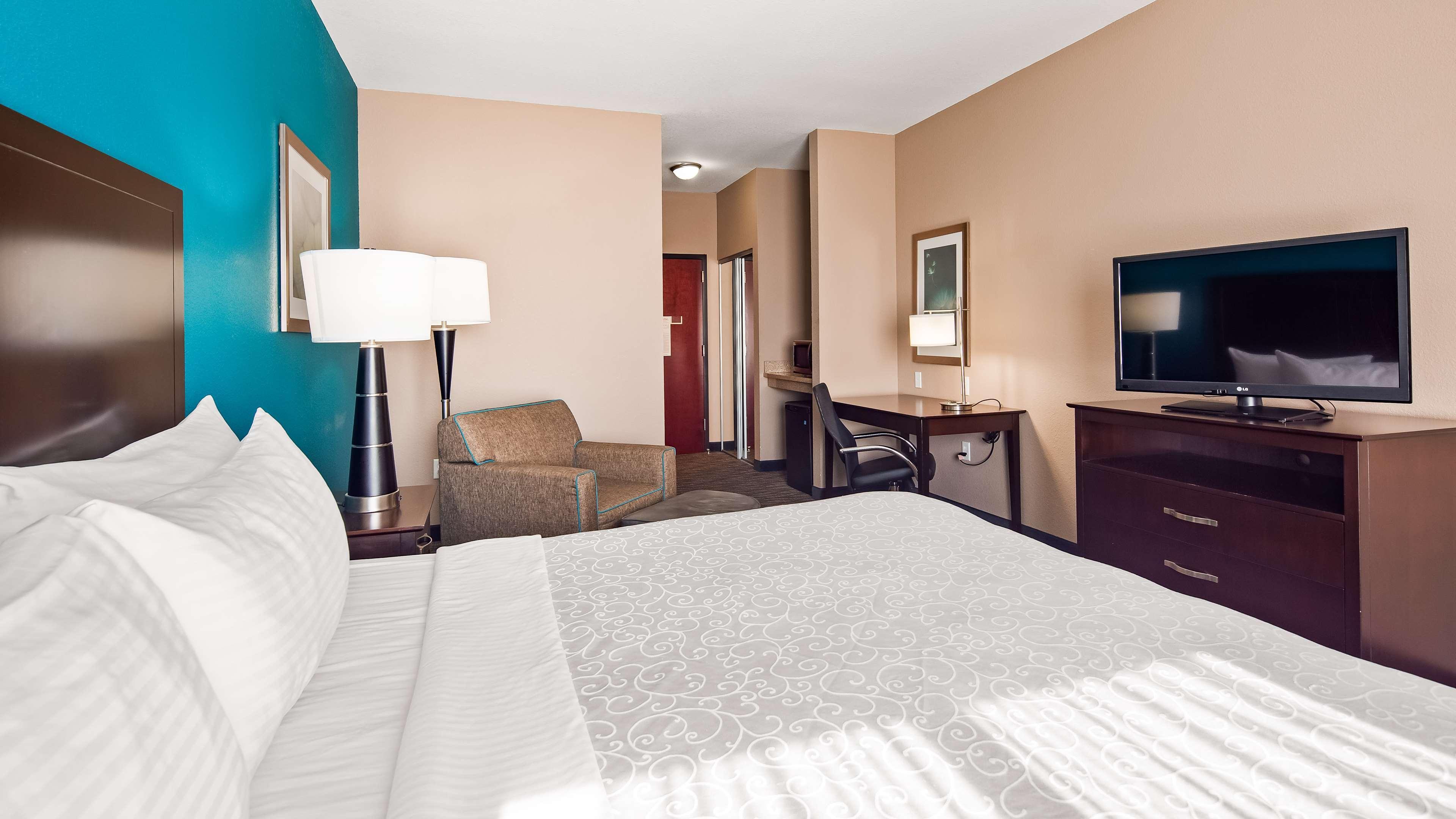 Best Western Plus Hiawatha Hotel Bagian luar foto