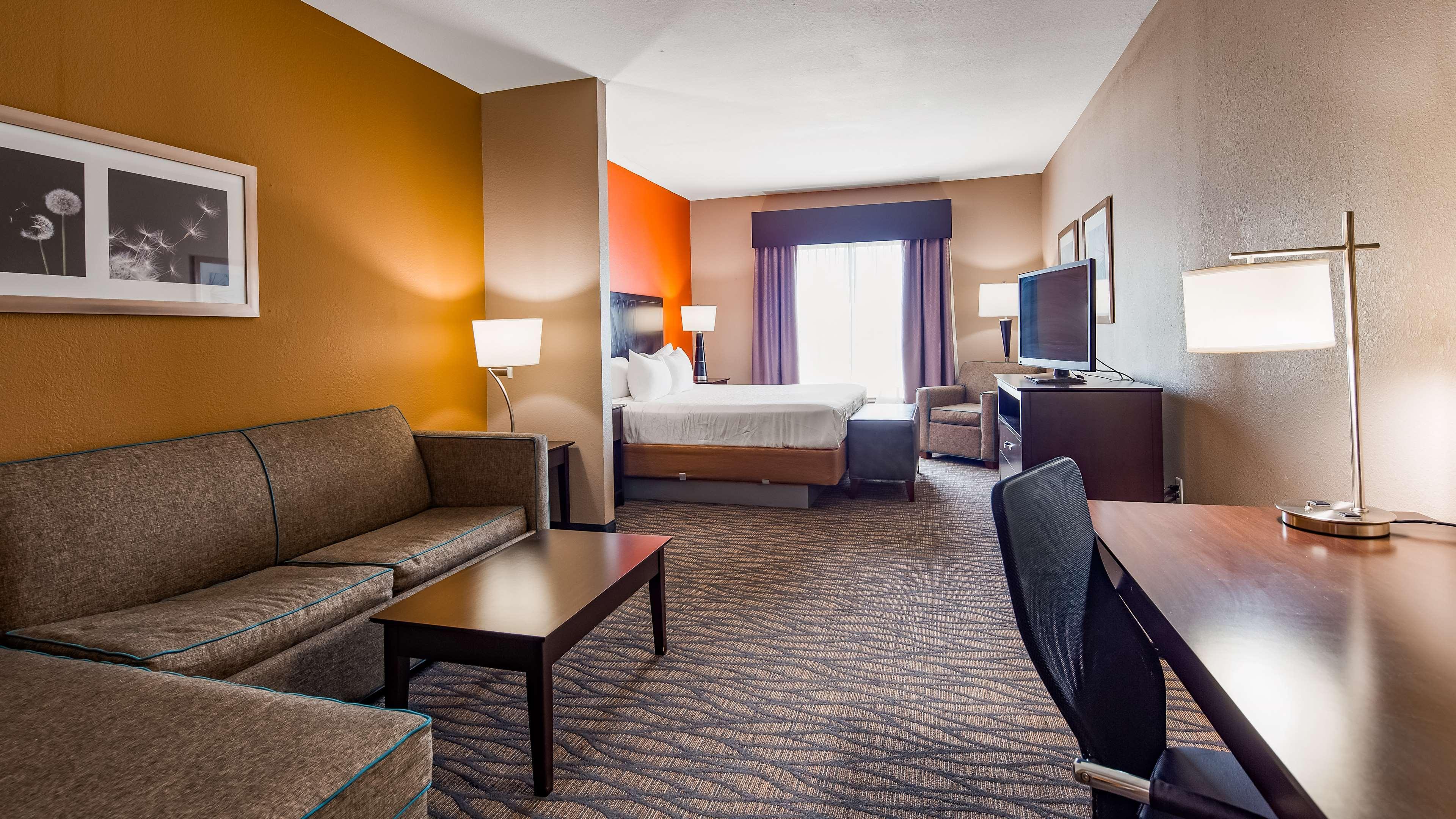 Best Western Plus Hiawatha Hotel Bagian luar foto