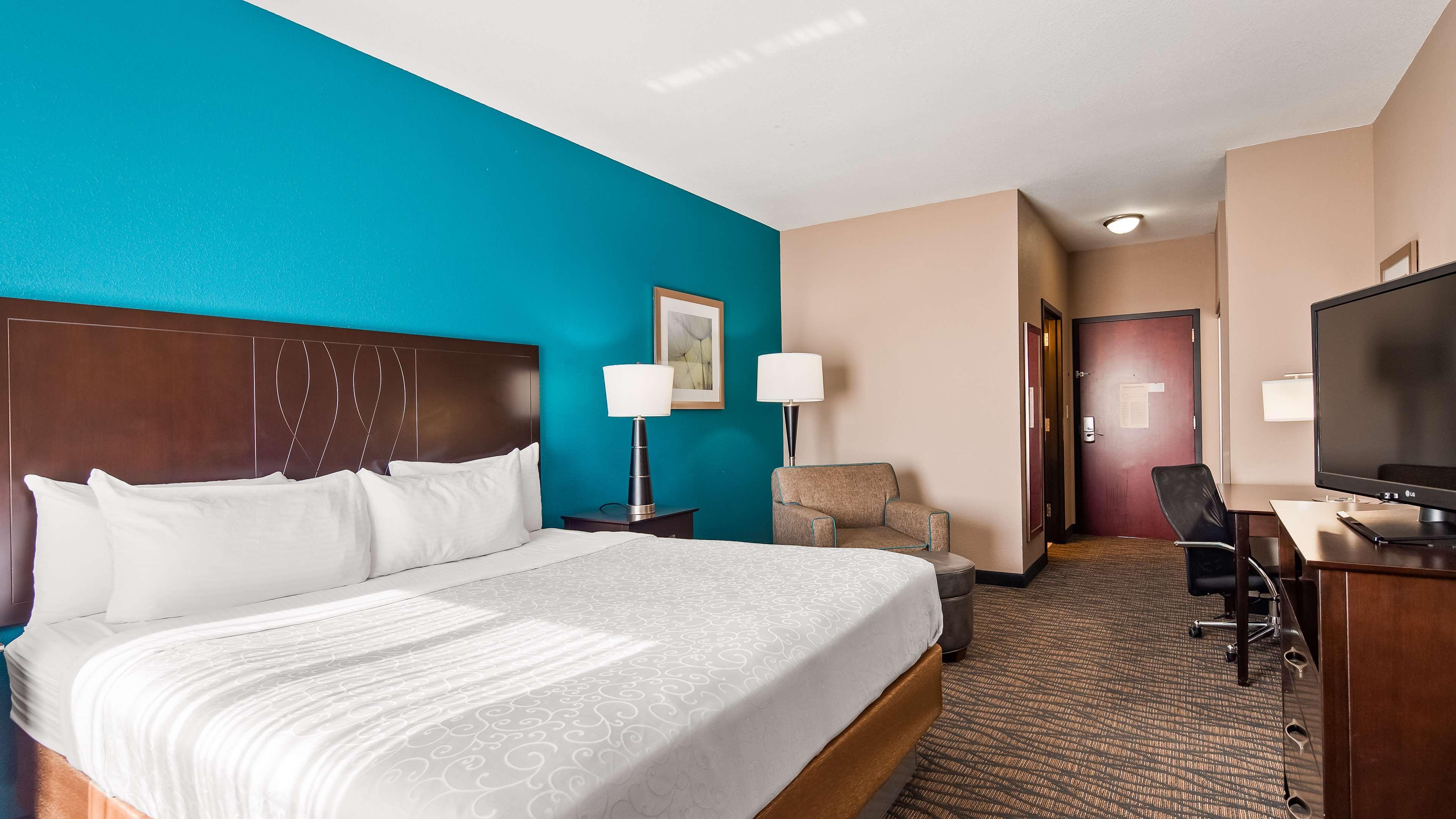 Best Western Plus Hiawatha Hotel Bagian luar foto